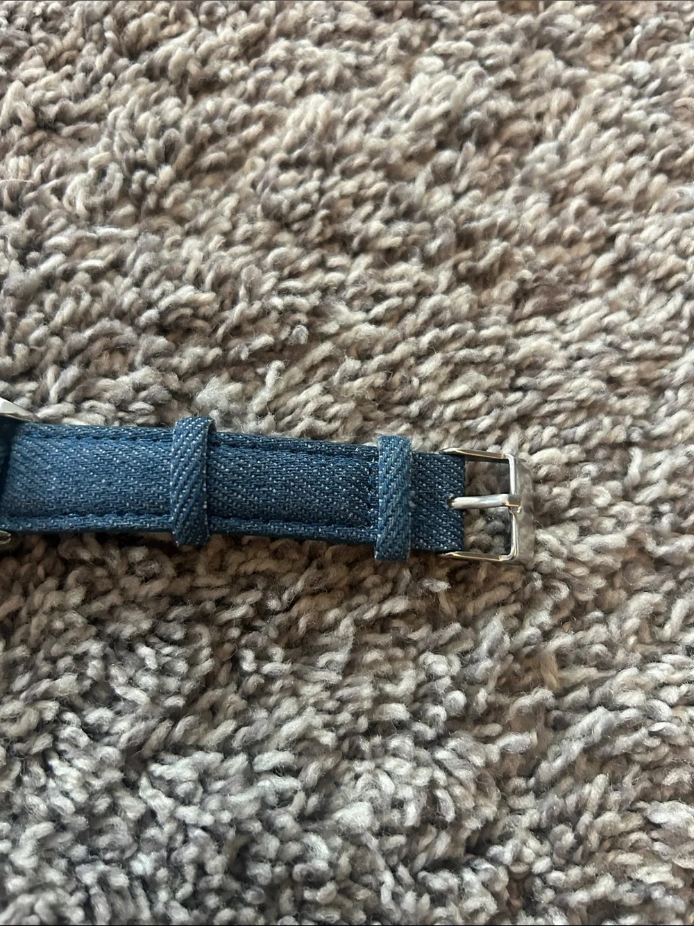 Manhattan stylish watch